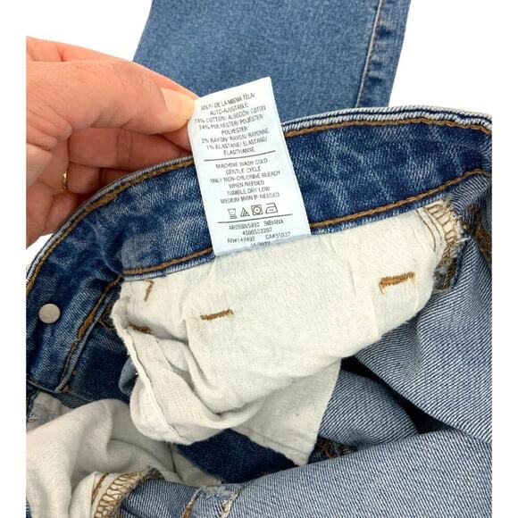 Joe's Jeans Straight Leg Ankle in Bibiana Wash Size 26 - Picture 4 of 5